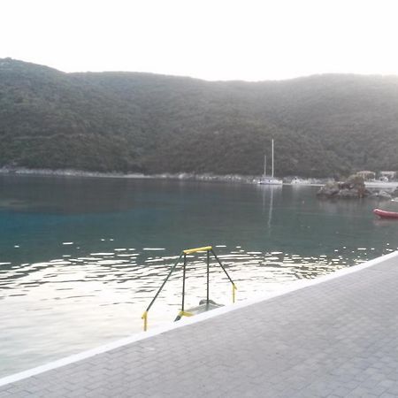 Porto Poros Apartment Mikros Gialos Luaran gambar