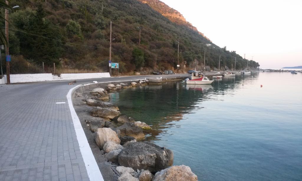 Porto Poros Apartment Mikros Gialos Luaran gambar