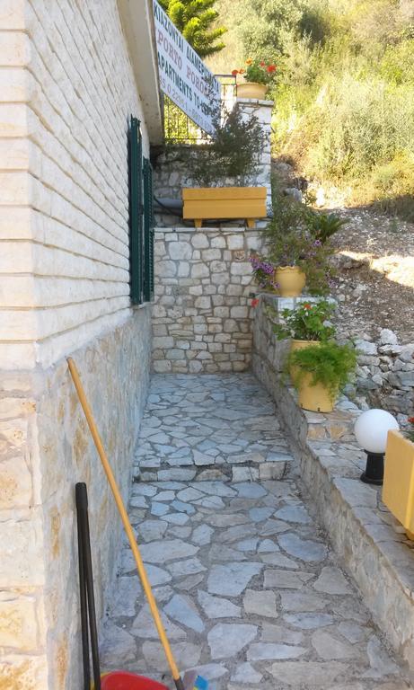Porto Poros Apartment Mikros Gialos Luaran gambar