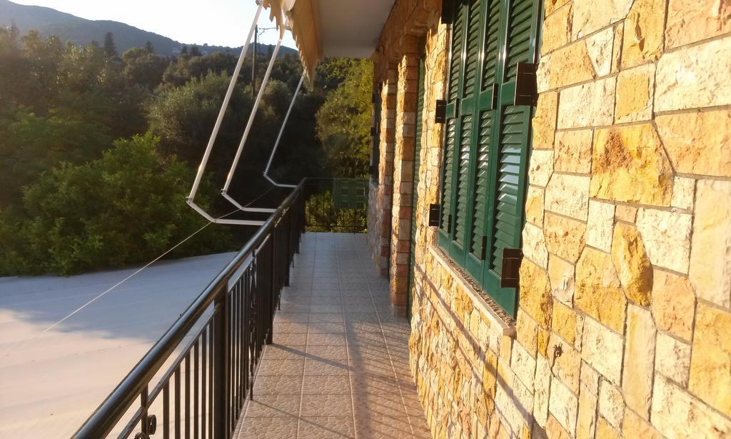 Porto Poros Apartment Mikros Gialos Luaran gambar