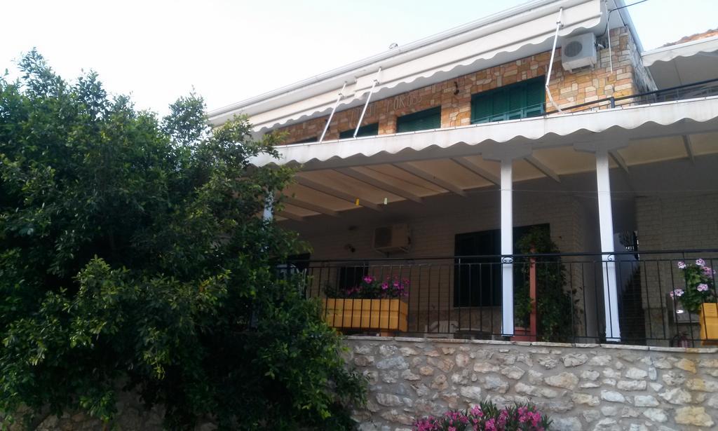 Porto Poros Apartment Mikros Gialos Luaran gambar