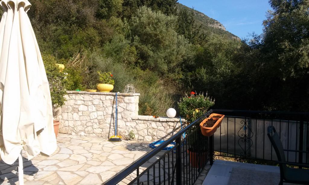 Porto Poros Apartment Mikros Gialos Luaran gambar