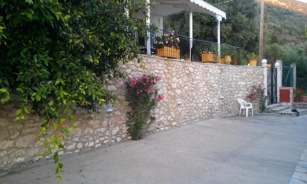 Porto Poros Apartment Mikros Gialos Luaran gambar