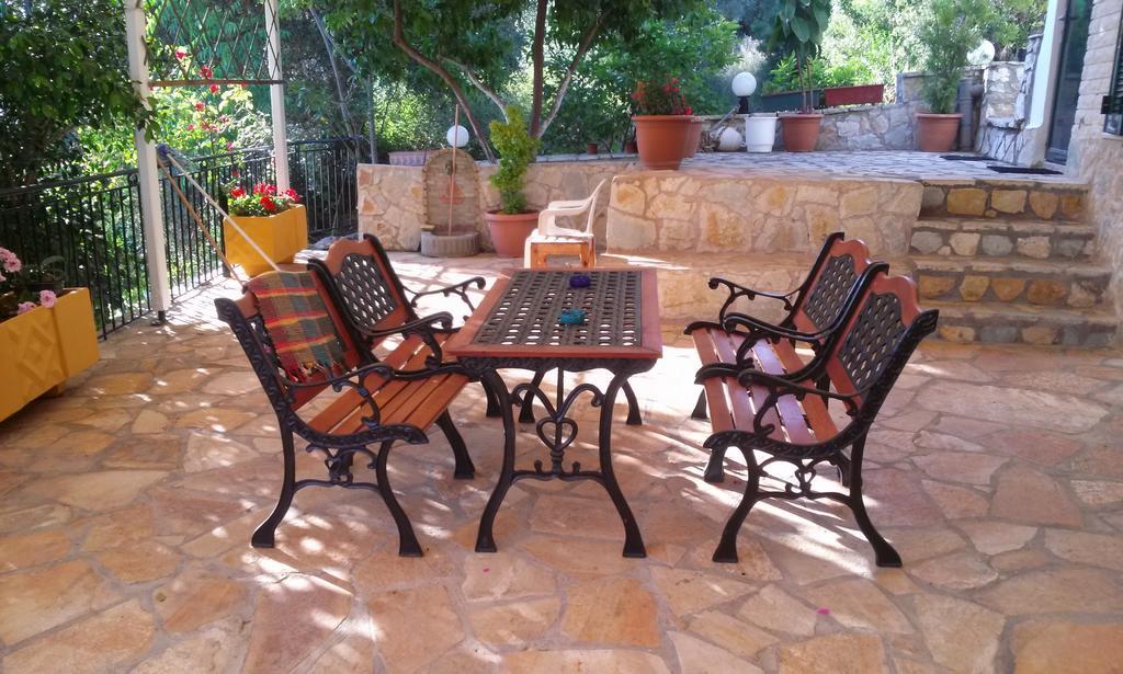 Porto Poros Apartment Mikros Gialos Bilik gambar